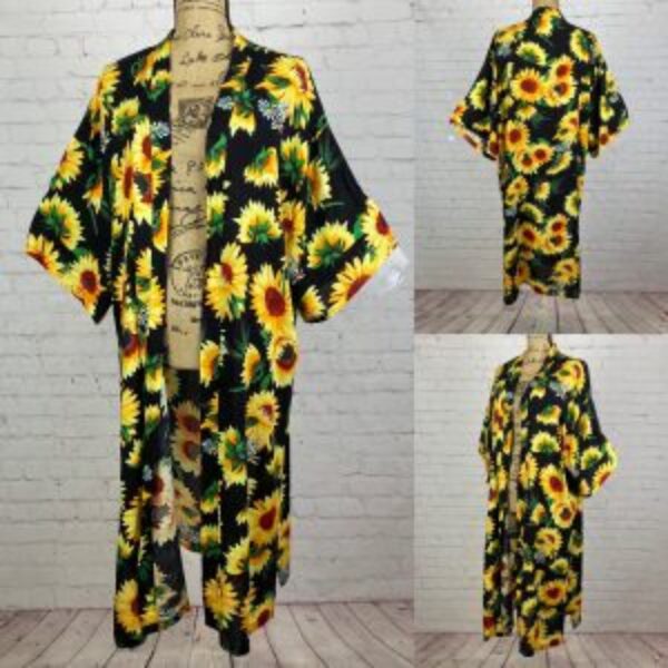 Sunshine & Rodeos Black/Sunflower Open Front Kimono