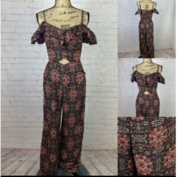 Xhilaration Mandala Print Peekaboo Wide Leg Jumpsuit