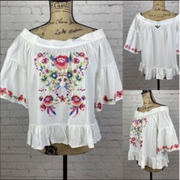 Umgee White Off Shoulder Embroidered Bell Sleeve Top