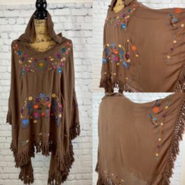 Evy’s Tree Kay Embroidered Hooded Tassel Trim Poncho