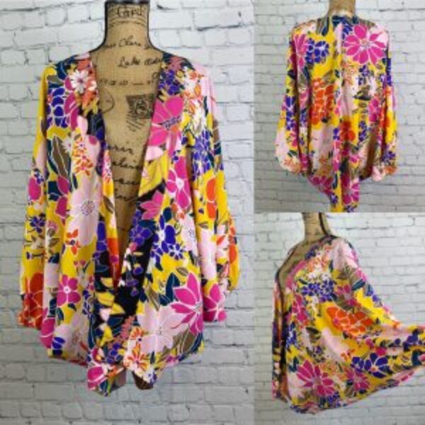 Entro Floral Print Open Front Batwing Kimono